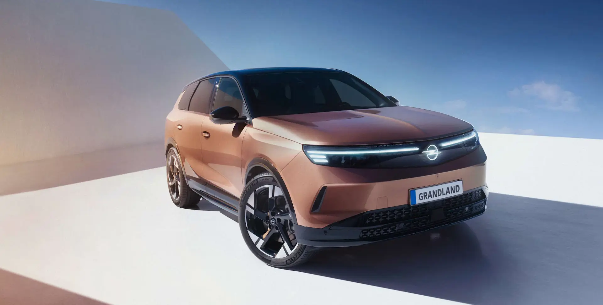 Новый Opel Grandland в Казахстане Новый Opel Grandland в Казахстане