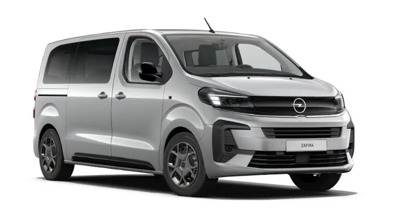 Серебристый Opel Zafira Life